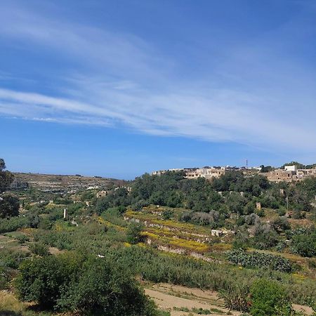 Gozo Island Escape Sleeps 4 With Private Bathroom Ghajn il-Kbira  Esterno foto